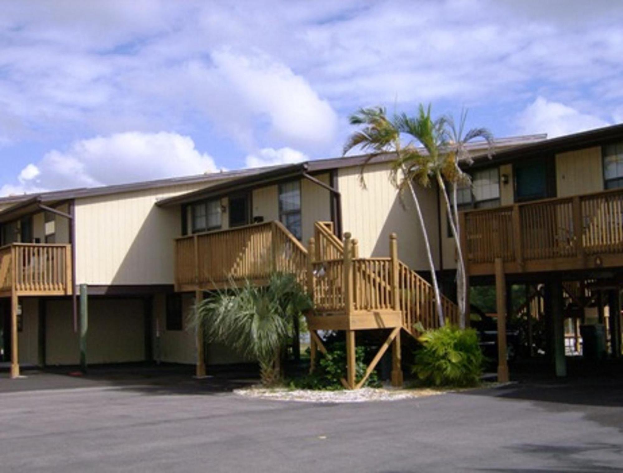 River Wilderness Waterfront Cabins Everglades City Ngoại thất bức ảnh