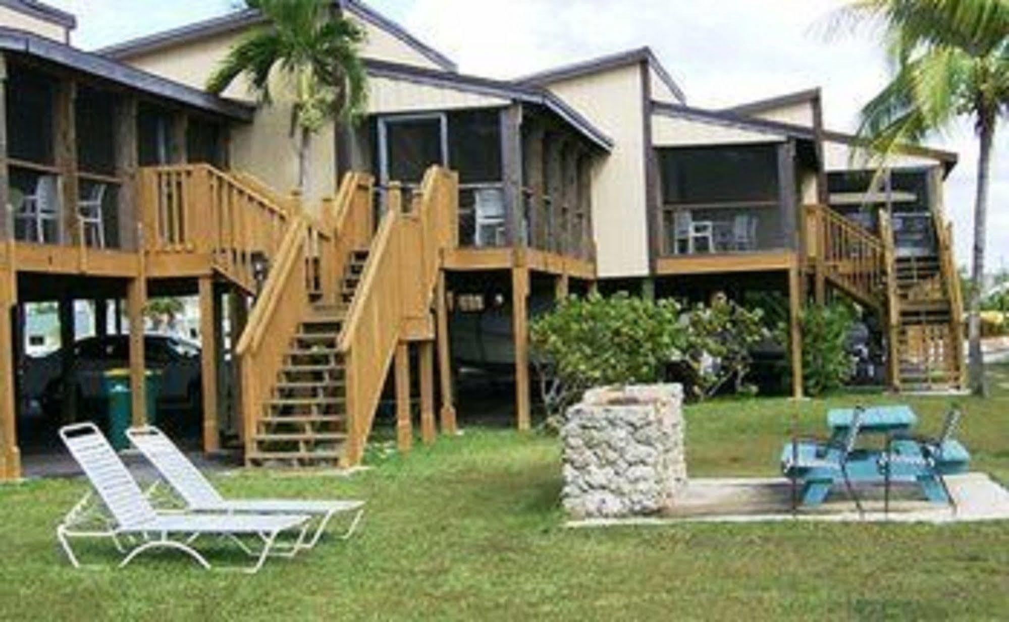 River Wilderness Waterfront Cabins Everglades City Ngoại thất bức ảnh