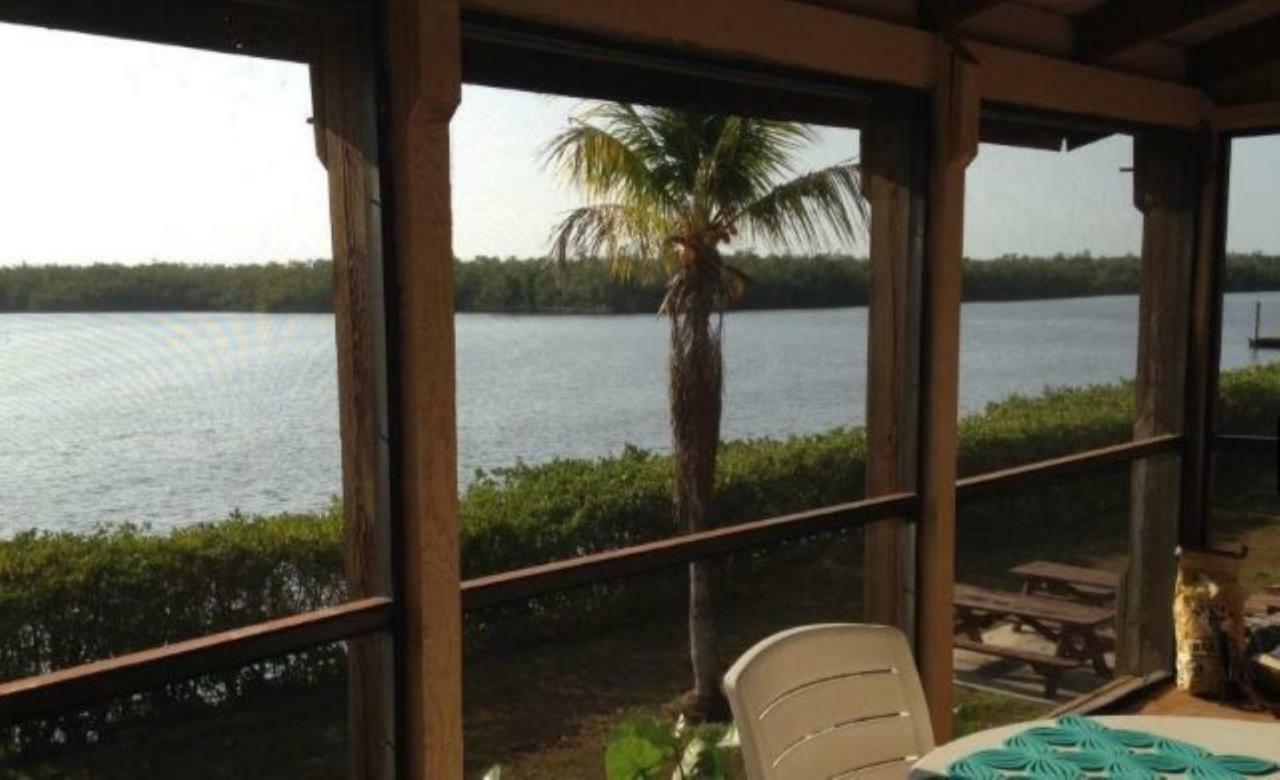 River Wilderness Waterfront Cabins Everglades City Ngoại thất bức ảnh