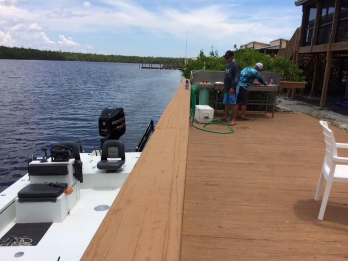 River Wilderness Waterfront Cabins Everglades City Ngoại thất bức ảnh